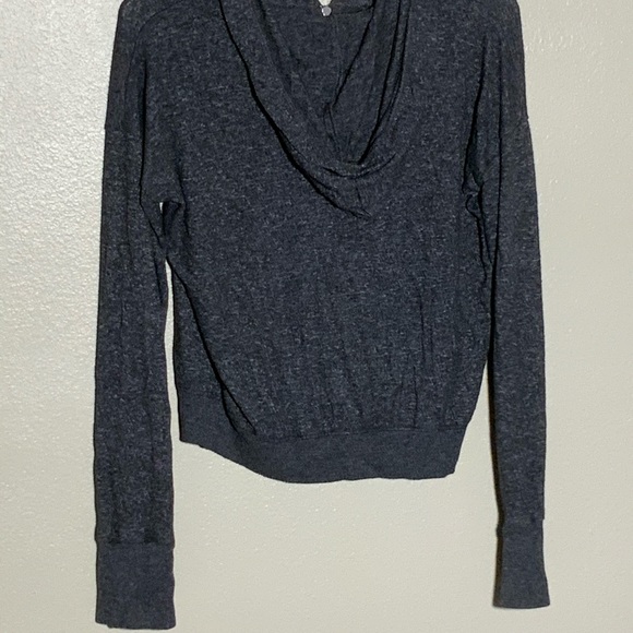 Super Soft Hoodie.   .208 - Picture 2 of 3